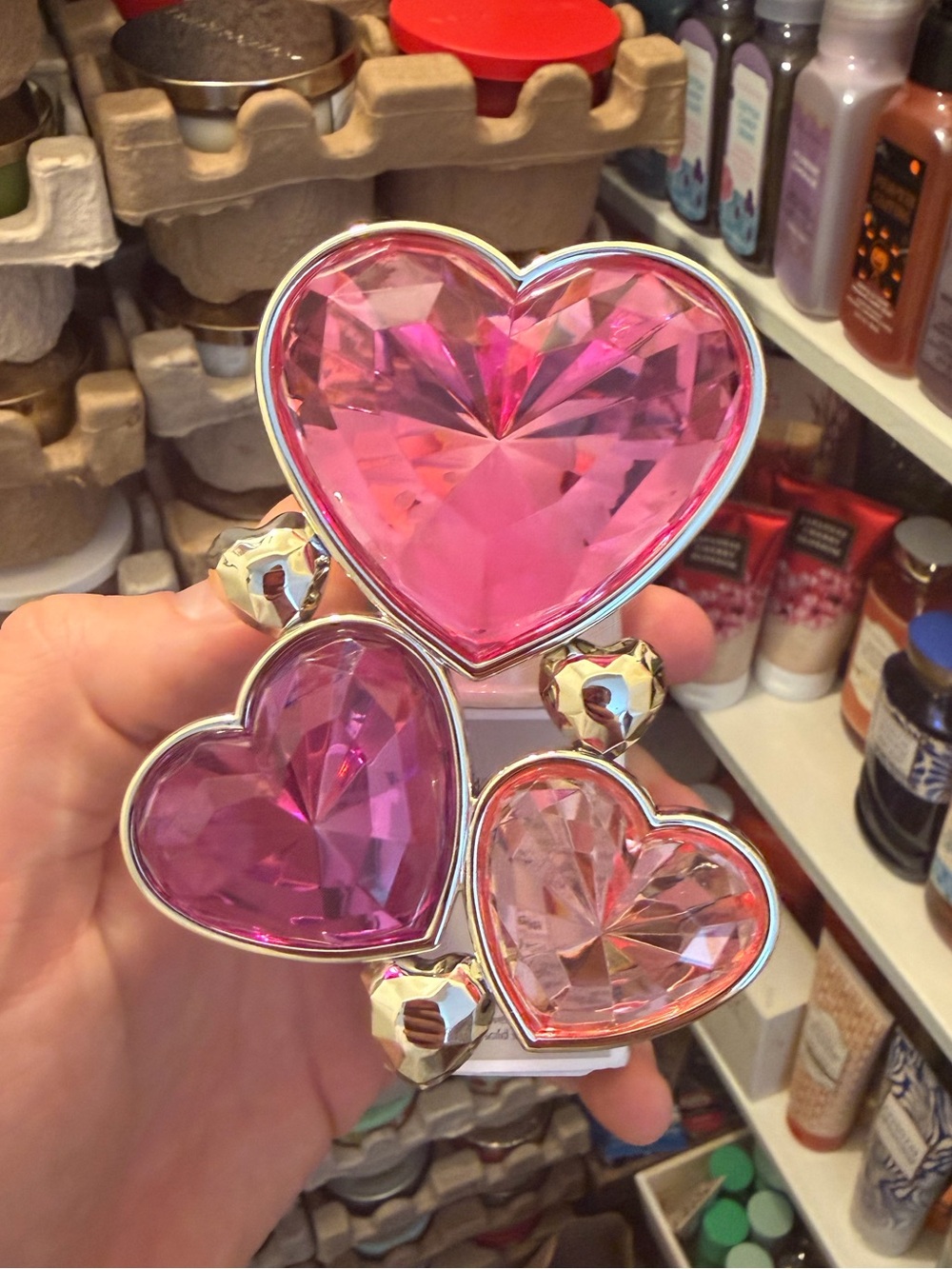 Bath & Body Works Pink Hearts Wallflower Plug